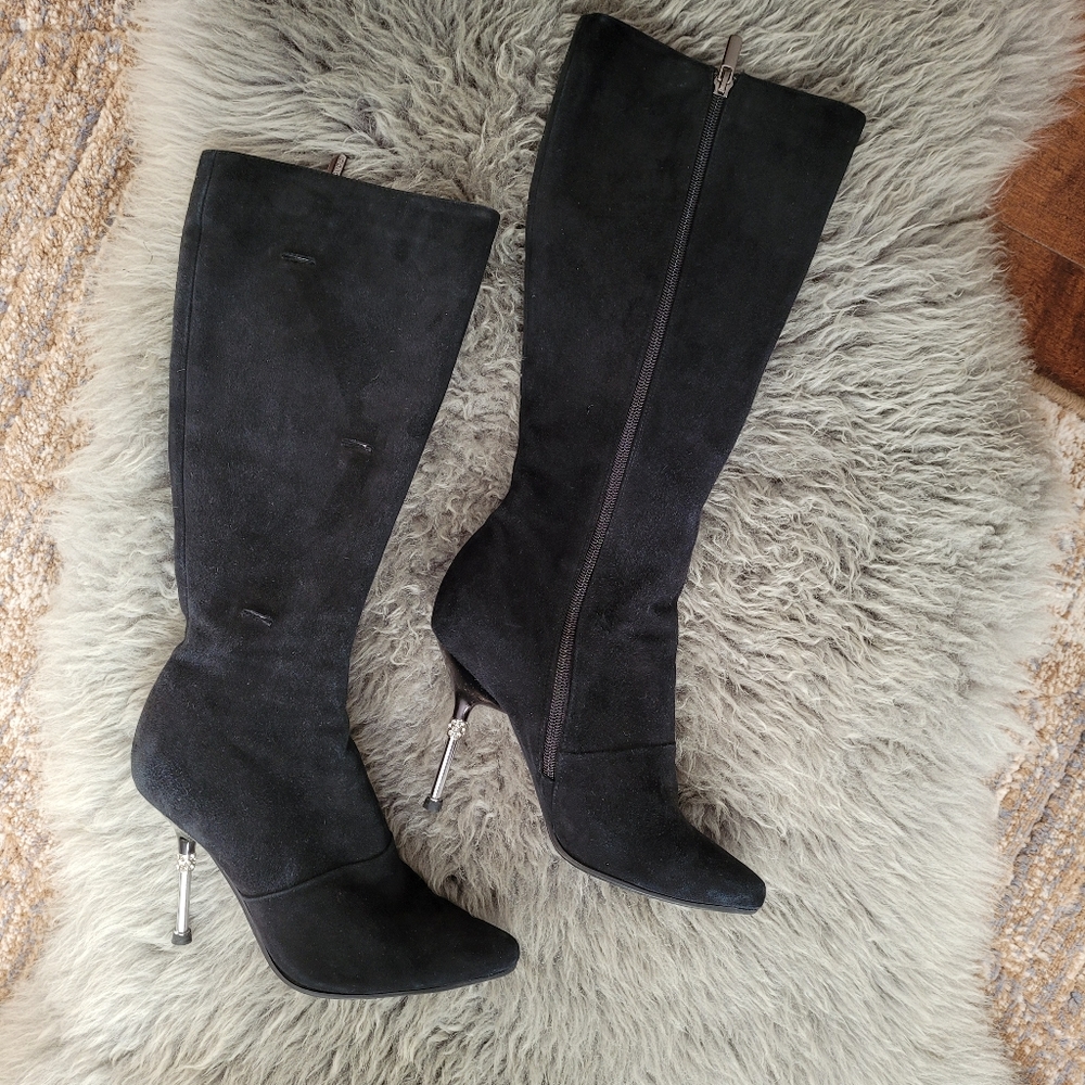 Gucci Vintage Pointed Toe High Knee Suede Boots With Stiletto Heels